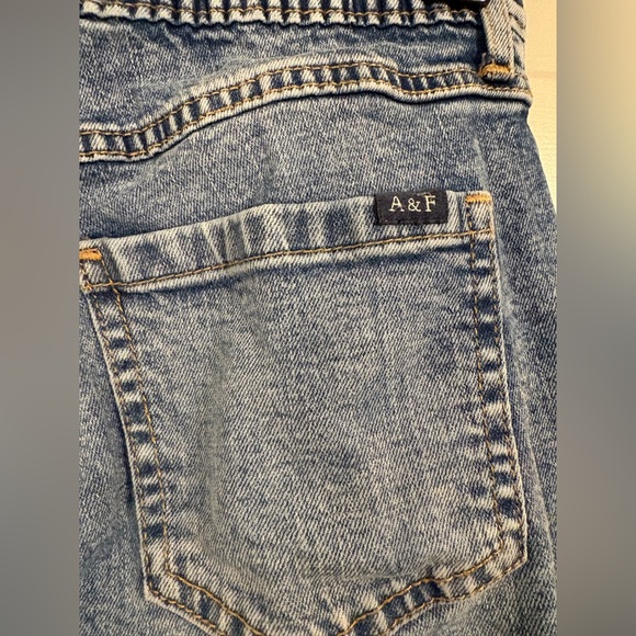 Abercrombie Kids Light Blue High Rise Jeans size 11/12 - Picture 4 of 4
